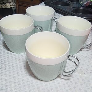 VINTAGE EUC NFC RETRO  INSULATED MUGS 8 oz.  3.5" high. BABY BLUE